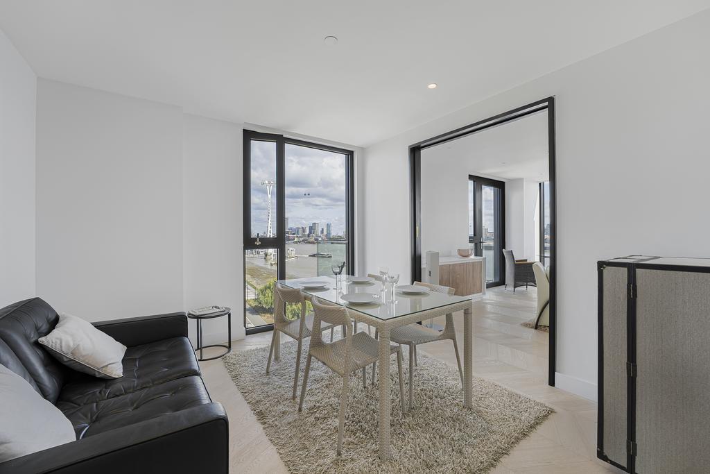 Dining Room Room 3.jpg
