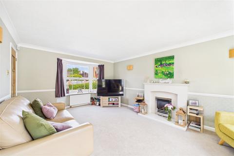 4 bedroom detached house for sale, Blamire Drive, Binfield, Bracknell, Berkshire, RG42