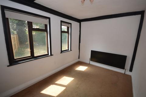 3 bedroom end of terrace house for sale, Highgates, Church Road, Gosfield, Halstead, CO9