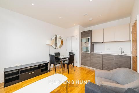 1 bedroom apartment to rent, Eastern Road, Romford, RM1