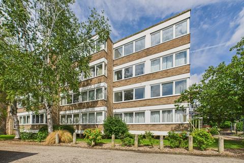 2 bedroom flat for sale, Pentlands Court, Cambridge, Cambridgeshire