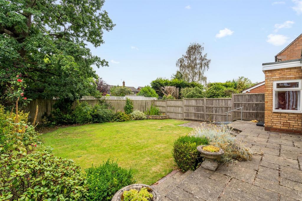 81 Mill Lane 18.jpg