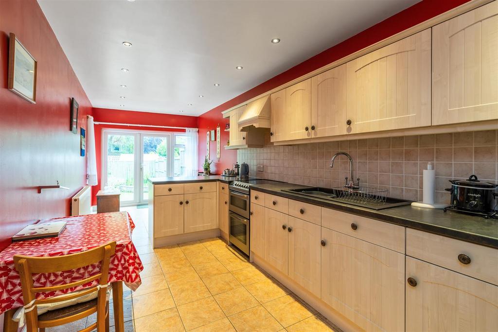 81 Mill Lane 15.jpg
