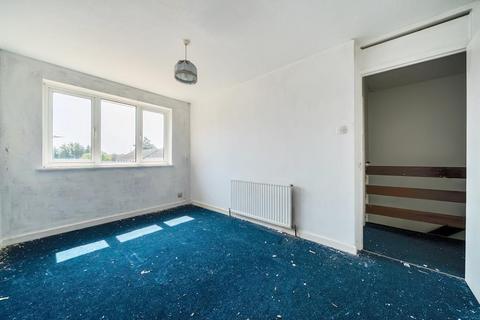 undefined, Thatcham,  Berkshire,  RG19