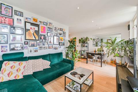 1 bedroom flat to rent, Robsart Street, Stockwell, London, SW9