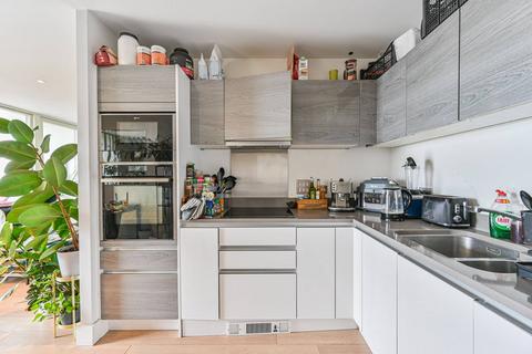 1 bedroom flat to rent, Robsart Street, Stockwell, London, SW9