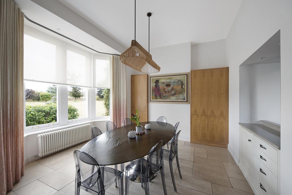 Breakfast Room