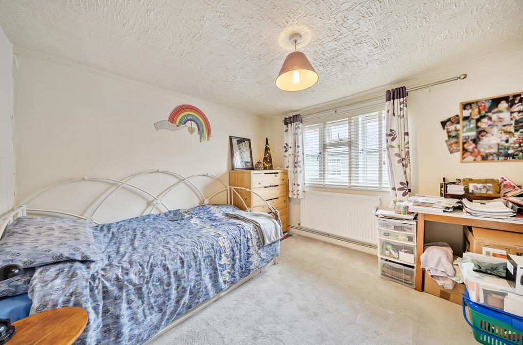 1328107-10-6883d3...