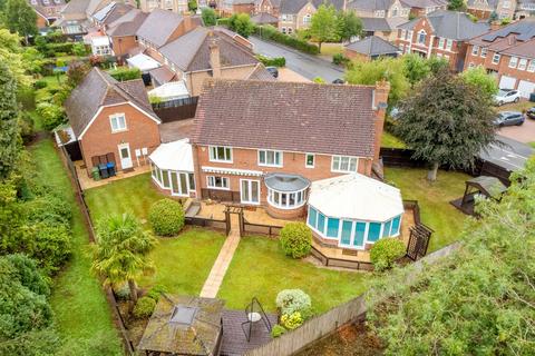 5 bedroom detached house for sale, Stretton Hall, Leicester LE2