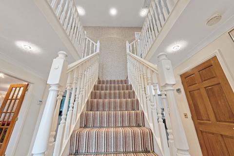 5 bedroom detached house for sale, Stretton Hall, Leicester LE2