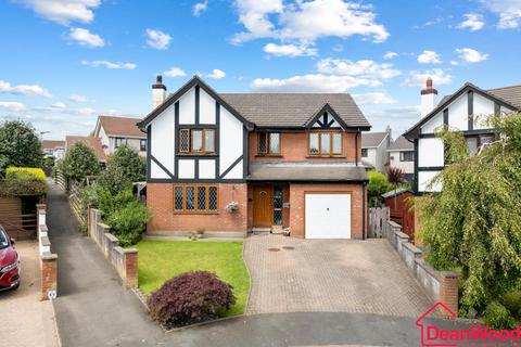 5 bedroom detached house for sale, 28, Pinehurst Avenue, Saddlestone, Douglas
