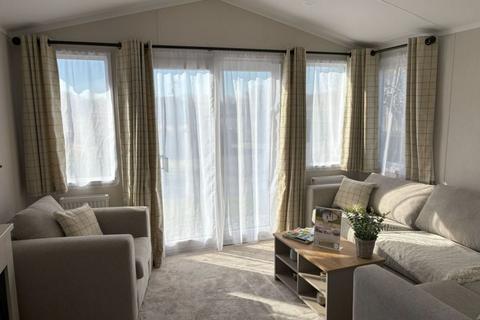 undefined, Sunseeker Solis Leedons Park, Broadway WR12