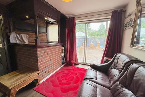 3 bedroom semi-detached house for sale, Turnstone Drive, Wolverhampton WV10