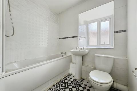 undefined, Knights Court, Lancashire M5