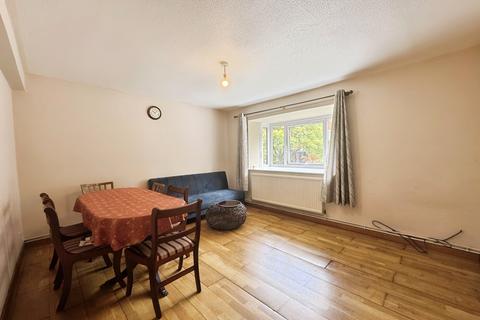 undefined, Knights Court, Lancashire M5