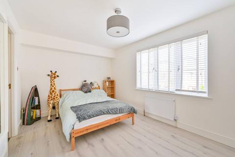 2 bedroom house to rent, Benson Quay, Wapping, London, E1W