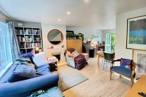 undefined, Orchard Close, Cheshire SK9
