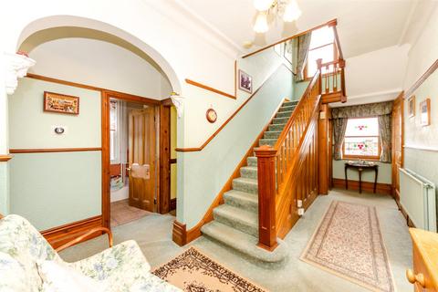 4 bedroom semi-detached house for sale, Kings Road, Colwyn Bay, Conwy, LL29