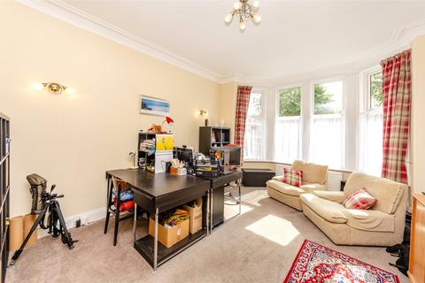 4 bedroom semi-detached house for sale, Kings Road, Colwyn Bay, Conwy, LL29