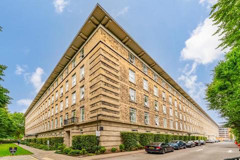 1 bedroom flat for sale, Bromyard House, W3