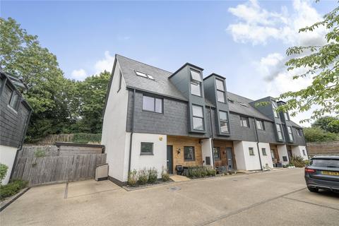 Partridge Close, Uxbridge