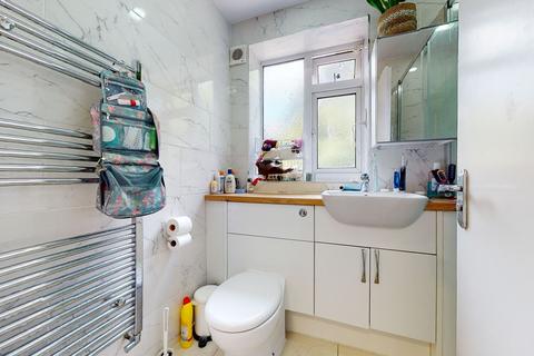 2 bedroom apartment to rent, 104 Frampton Street LONDON NW8 8NB
