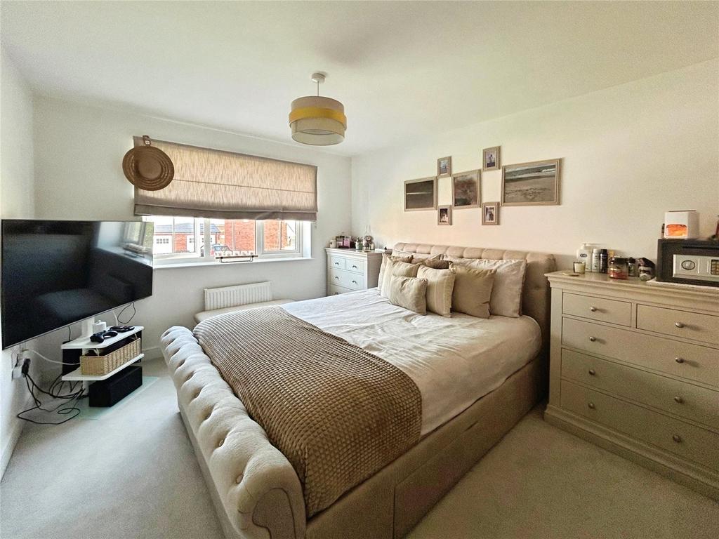 Main Bedroom