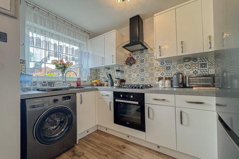37 Epsom Walk, Hereford, HR4 9NJ