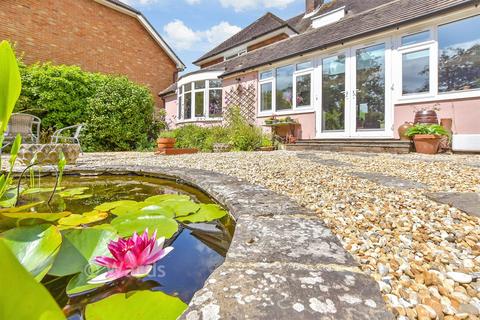 4 bedroom detached house for sale, Woodchurch Road, Tenterden TN30