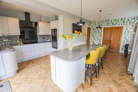 3 bedroom semi-detached house for sale, Broadway, Morecambe