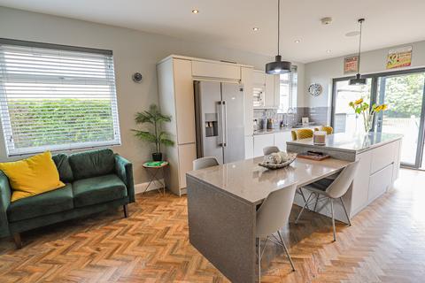 3 bedroom semi-detached house for sale, Broadway, Morecambe