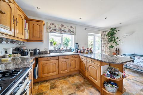 undefined, Leys Close, Harefield, UB9