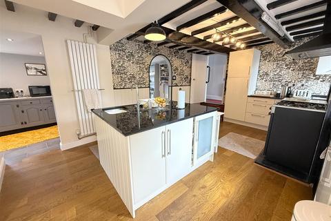 4 bedroom detached house for sale, Rutland Square, Barkestone Le Vale