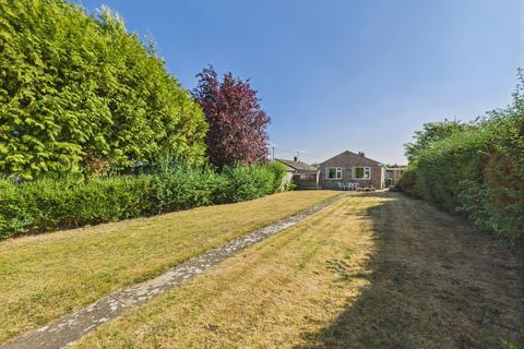 3 bedroom bungalow for sale, Oakleigh Heath, Hallow, Worcester, Worcestershire, WR2