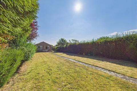 3 bedroom bungalow for sale, Oakleigh Heath, Hallow, Worcester, Worcestershire, WR2