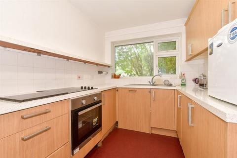 undefined, Fern Close, Folkestone CT18