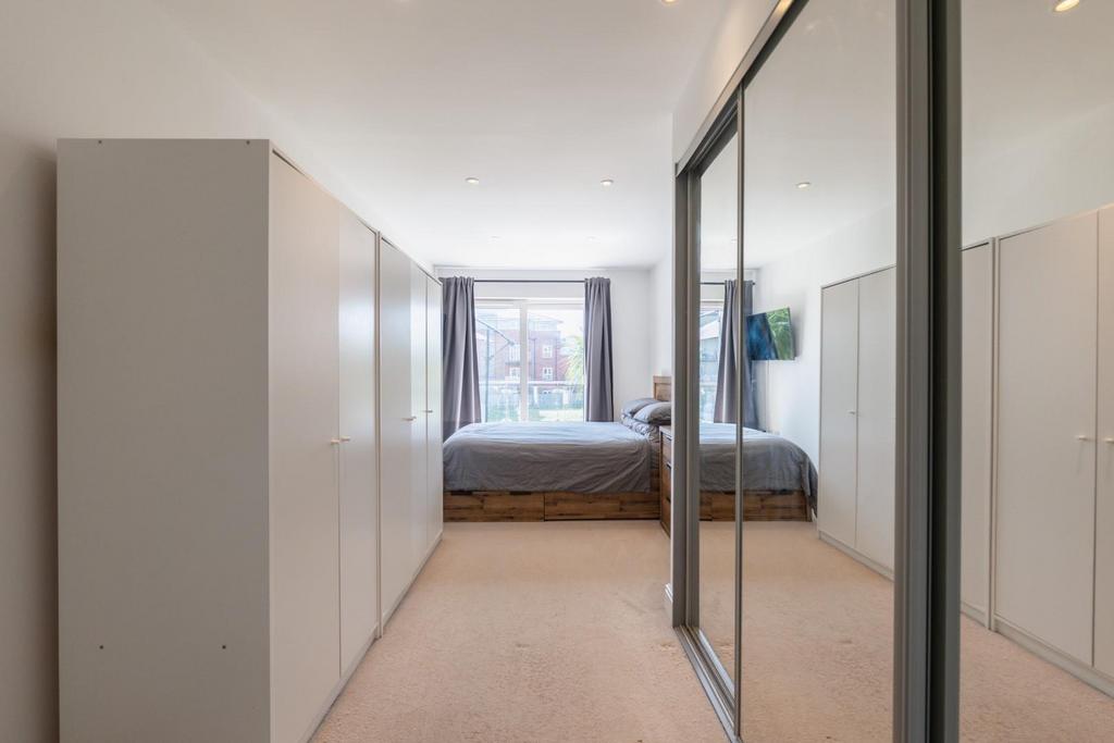 Bedrooms-3.jpg