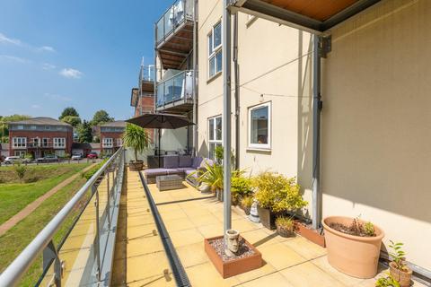 34 Andrews Close, Warwick, CV34 5GF