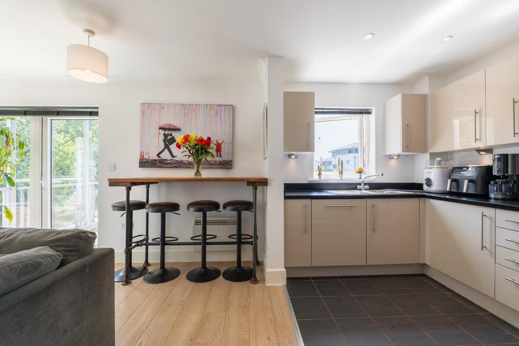 Kitchen-3.jpg