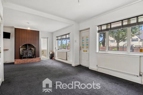 1 West Avenue, Woodlands, Doncaster, DN6 7PA