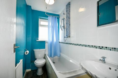 2 bedroom semi-detached house to rent, Silvertree Walk, Goole, Yorkshire