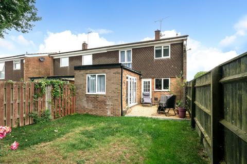 undefined, St. Andrews Close, Slip End, LU1
