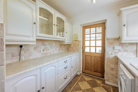 2 bedroom semi-detached bungalow for sale, Quorn Crescent, Wordsley, DY8 5NW