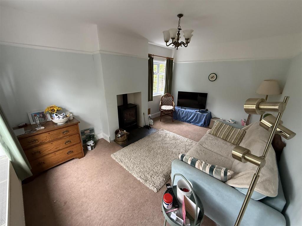 Sitting room.JPG