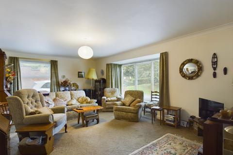4 bedroom detached bungalow for sale, Hall Meadow, Brigg DN20