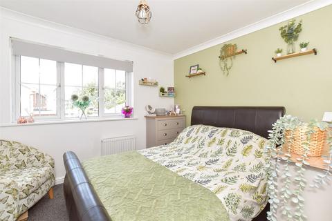 undefined, Linnet Close, Littlehampton BN17