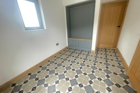 3 bedroom property for sale, Llanfynydd SA32