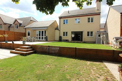 undefined, Helena Crescent, Fairfield, Hitchin, SG5