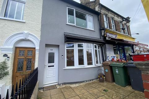 5 bedroom house for sale, New Road, London