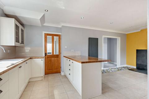 3 bedroom semi-detached house for sale, Monks Dyke Road, Louth, LN11